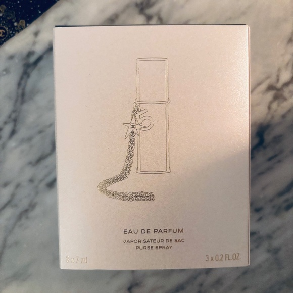 N°5 Eau de Parfum purse spray Limited Holiday Edition with Purse Chain - Picture 8 of 9